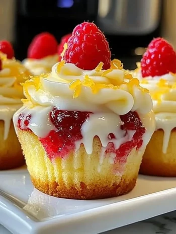 Raspberry Lemon Heaven Cupcakes 1 Raspberry Lemon Heaven Cupcakes 1